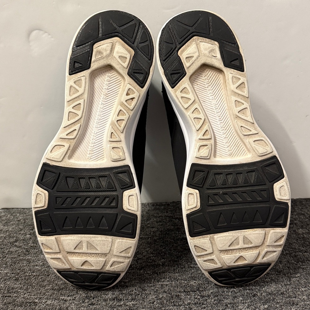 APL Techloom Bliss slip on sneakers size 9.5 - Picture 11 of 11